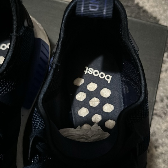 Adidas NMD R1 Collegiate Navy EE6675 - Picture 6 of 10